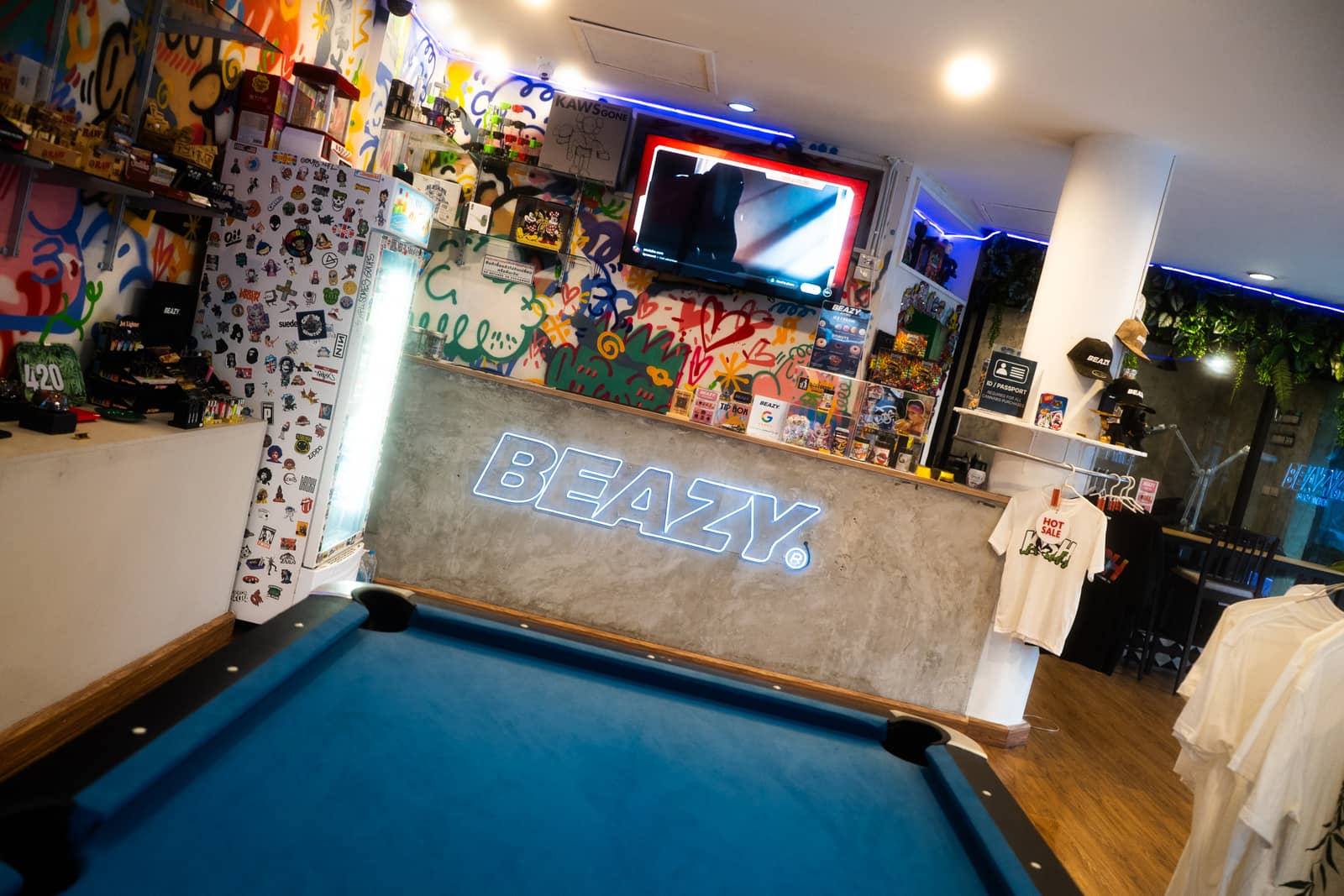 BEAZY Bangkok The Floor